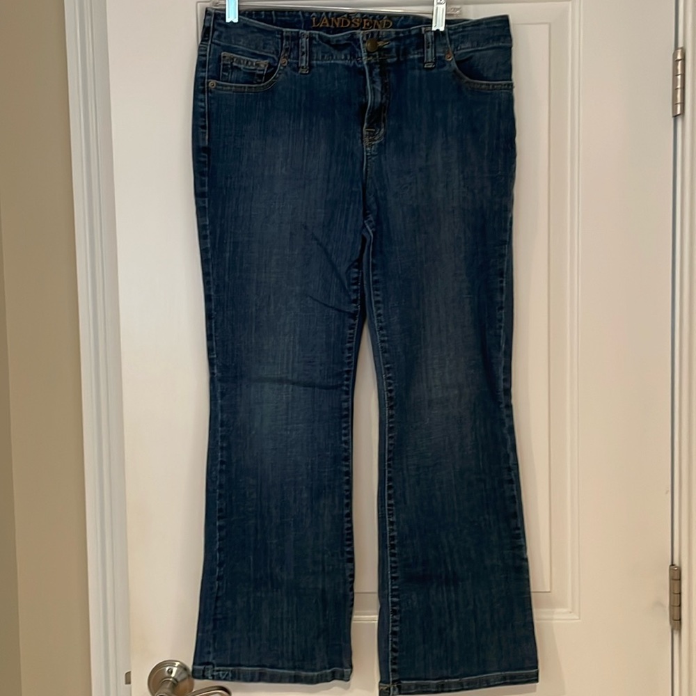 Lands’ End Bootcut Jeans Size 10p. 99% cotton 1% spandex